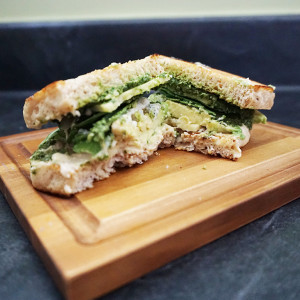 Pesto avocado sandwich recipe