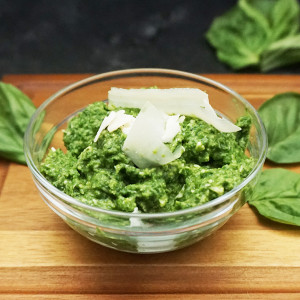 Spinach and artichoke pesto recipe