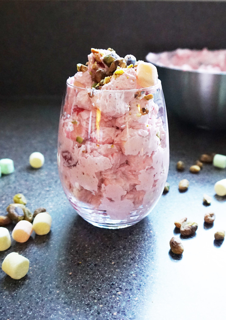 Cherry pistachio fluff recipe from @bijouxandbits