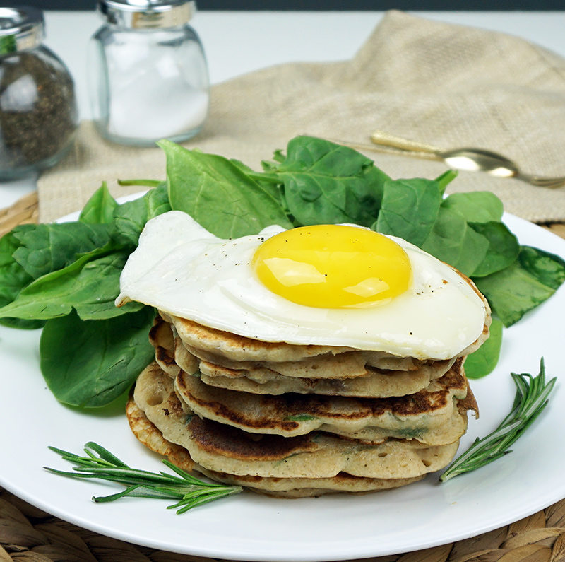 Savory sundried tomato pancakes recipe from bijouxandbits Bijoux & Bits