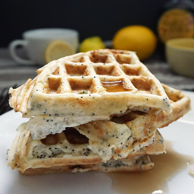 Lemon poppy seed waffles from @bijouxandbits #waffles #recipes