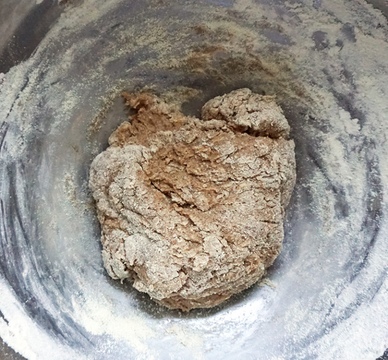 Apple pecan pie protein bites Bijoux & Bits