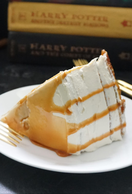 Harry Potter-inspired butterbeer cake