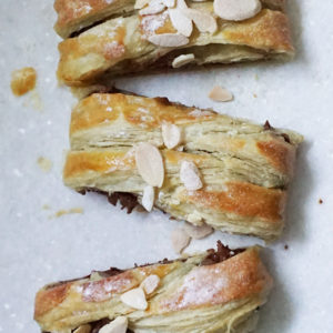 Chili chocolate braid from @bijouxandbits #chocolate