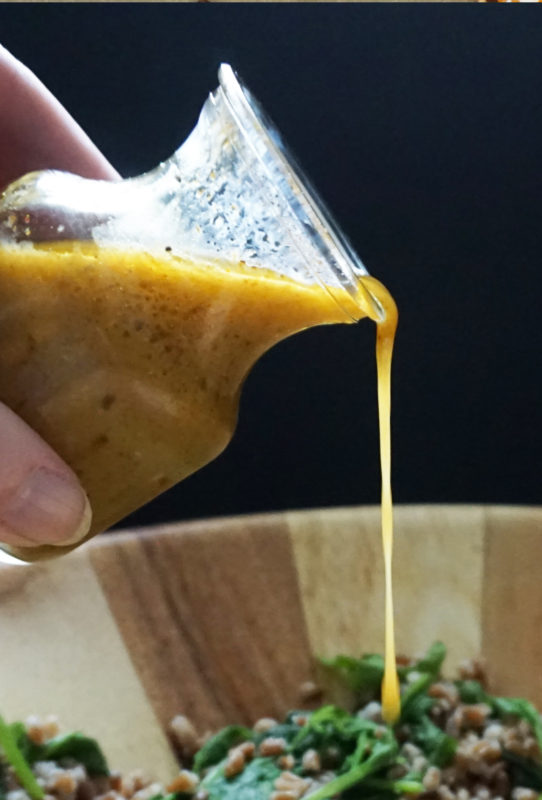 Maple curry vinaigrette dressing