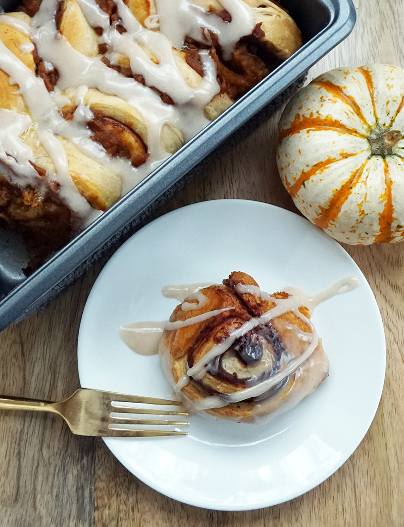 Pumpkin cinnamon roll pullapart bread Bijoux & Bits