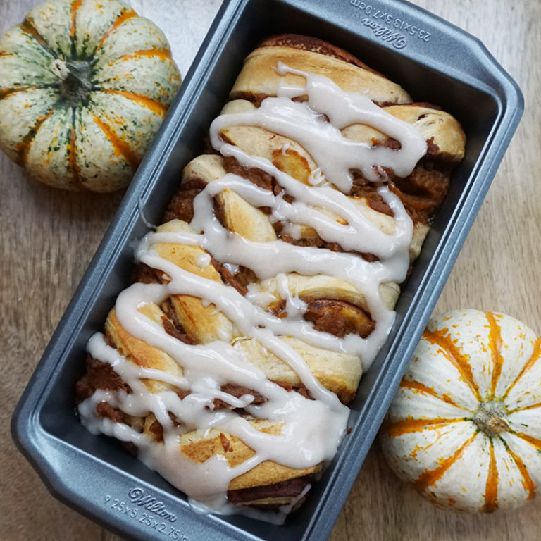 Pumpkin cinnamon roll pullapart bread Bijoux & Bits