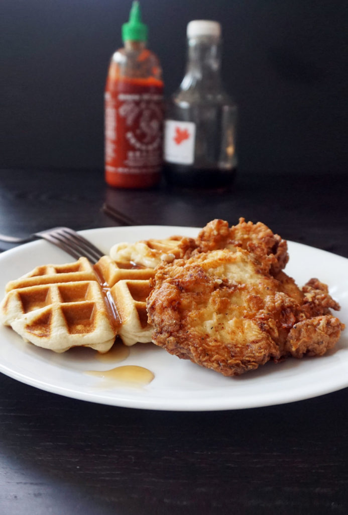 Easy fried chicken and waffles from @bijouxandbits