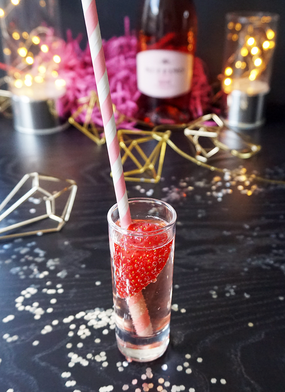 Sparkling rosé cocktail recipe