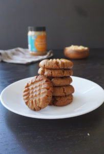 Easy low carb nut butter cookies